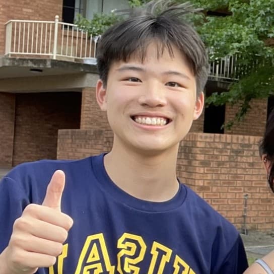 Shuoheng Yang headshot